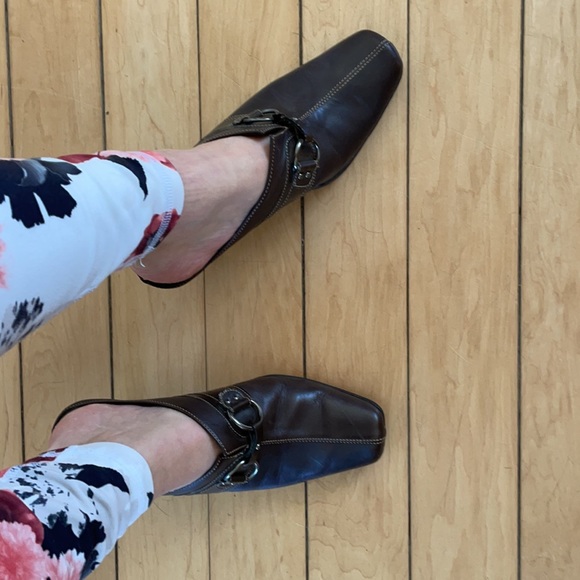 💥SALE💥Merona heels - Picture 4 of 7